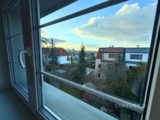 Pronájem bytu 2+1, Praha - Záběhlice, Roztylské sady, 56 m2