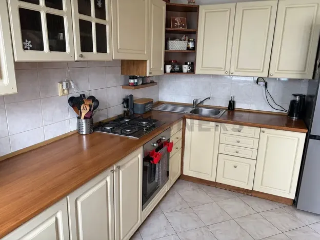 Pronájem bytu 3+1, Pardubice, Bělehradská, 80 m2