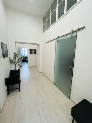 Pronájem kanceláře, Praha, 95 m2