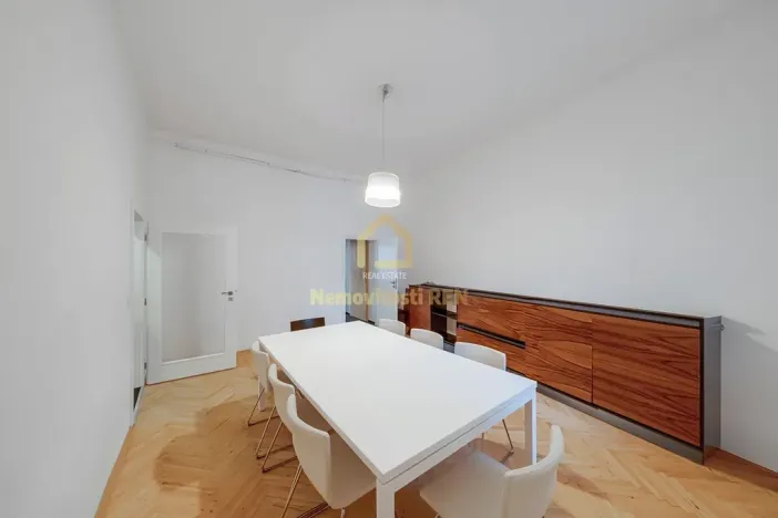 Prodej bytu 3+1, Ostrava, Nádražní, 113 m2