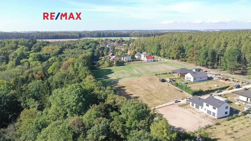 Prodej pozemku pro bydlení, Hradečno, 1431 m2