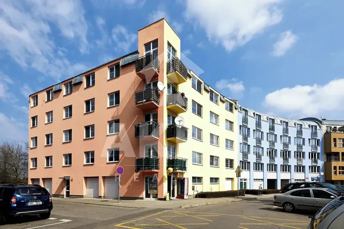 Pronájem bytu 2+kk, Praha - Suchdol, K mírám, 55 m2