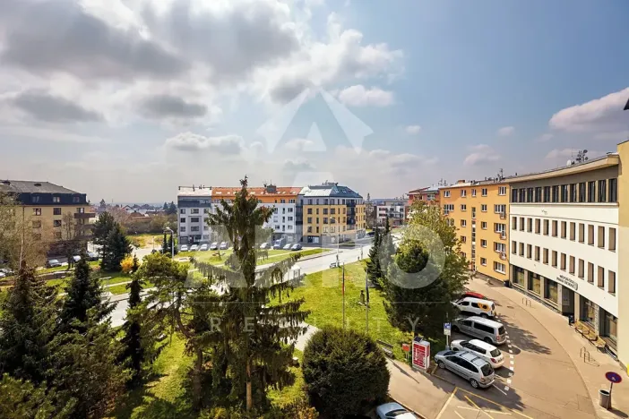 Pronájem bytu 2+kk, Praha - Suchdol, K mírám, 55 m2