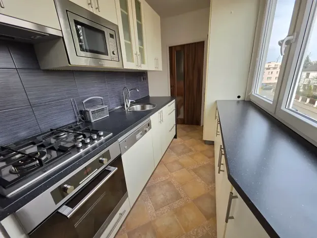 Prodej bytu 3+1, Hradec Králové, Vachkova, 63 m2