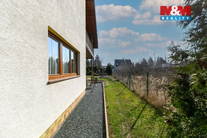 Prodej rodinného domu, Praha - Újezd nad Lesy, Svojšická, 230 m2