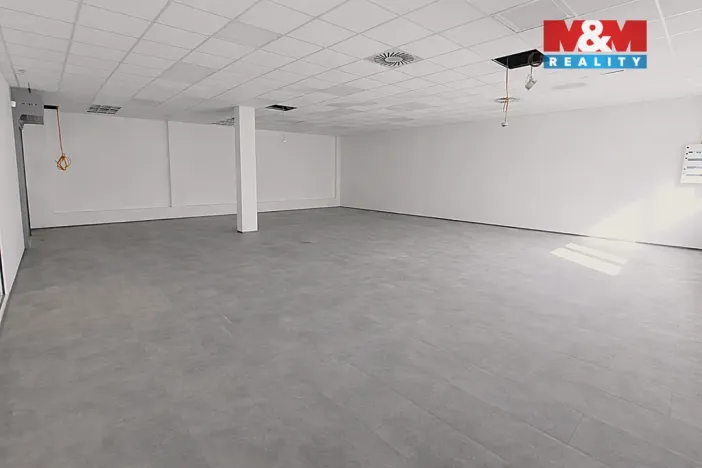 Pronájem obchodního prostoru, Benešov, Vnoučkova, 108 m2