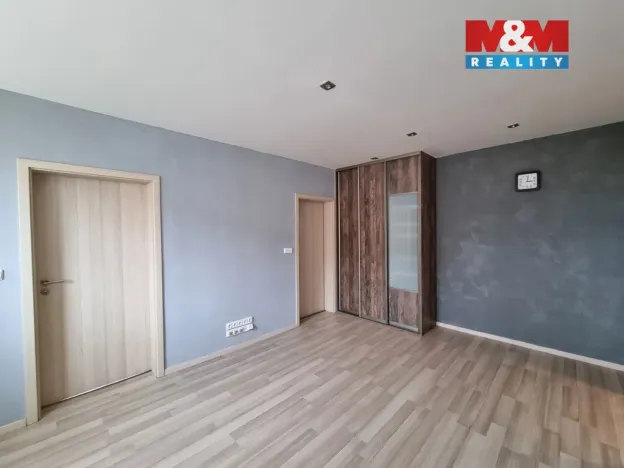 Pronájem bytu 3+1, Ostrava - Poruba, 68 m2