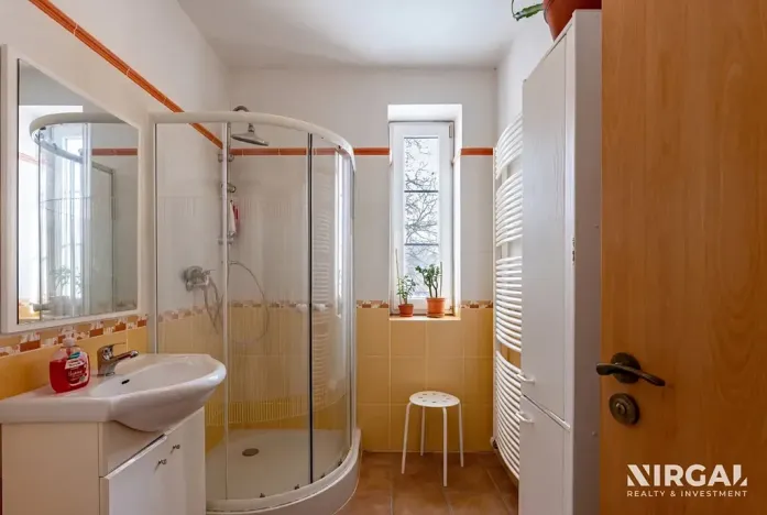 Prodej vícegeneračního domu, Jílové u Prahy, 952 m2