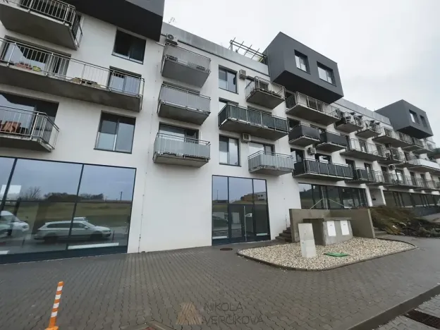 Pronájem obchodního prostoru, Rajhrad, Masarykova, 53 m2