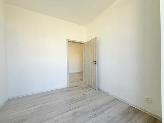 Pronájem bytu 2+kk, Milovice - Mladá, Slepá, 31 m2