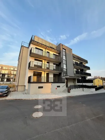 Pronájem bytu 2+kk, Kladno, Ke křížku, 48 m2