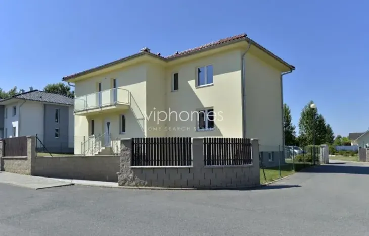 Pronájem vily, Průhonice, Pod Valem II., 335 m2