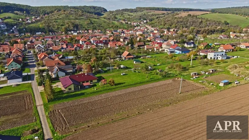 Prodej pozemku pro bydlení, Pašovice, 3551 m2