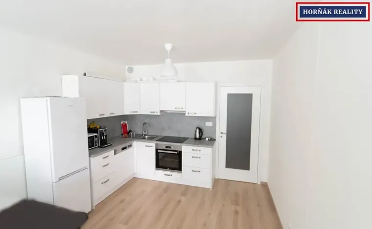 Pronájem bytu 2+kk, Brno, Střední, 48 m2