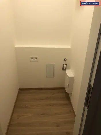 Pronájem bytu 2+kk, Brno, Střední, 48 m2