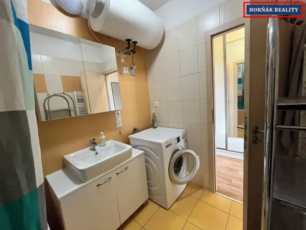 Pronájem bytu 3+kk, Brno, Tkalcovská, 71 m2