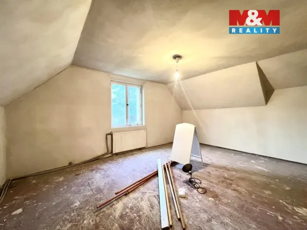 Prodej rodinného domu, Ústí nad Labem - Sebuzín, 210 m2