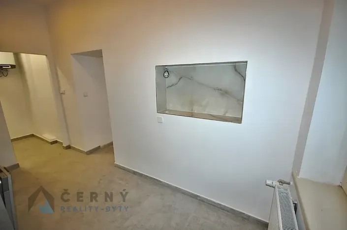 Prodej bytu 2+1, Liberec, Liliová, 149 m2