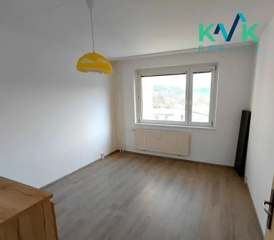 Prodej bytu 3+1, Loket, Sportovní, 70 m2