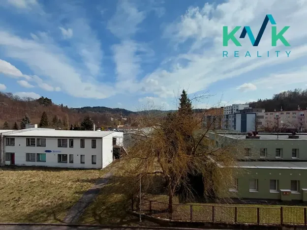 Prodej bytu 3+1, Loket, Sportovní, 70 m2