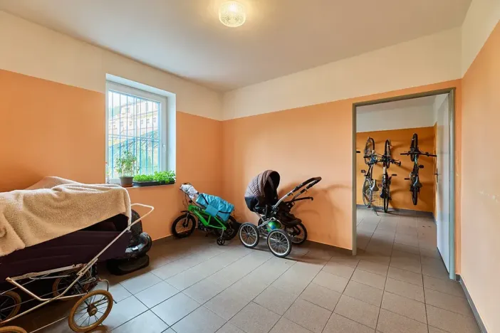 Prodej bytu 2+kk, Úpice, Národní, 46 m2