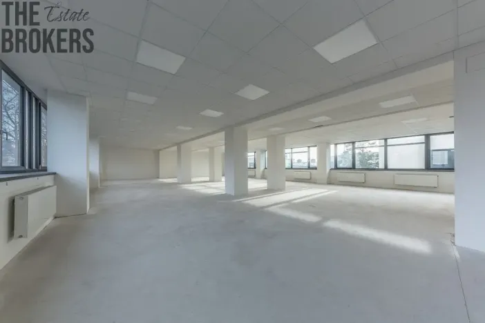 Pronájem kanceláře, Praha - Strašnice, Průběžná, 375 m2