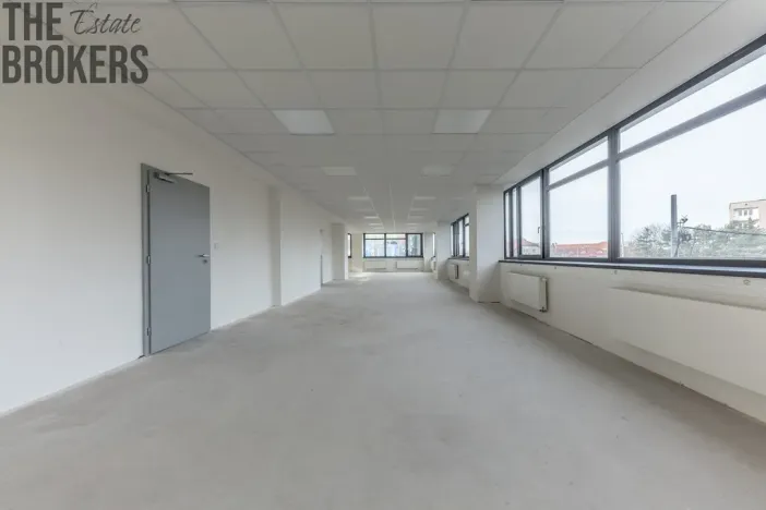 Pronájem kanceláře, Praha - Strašnice, Průběžná, 375 m2