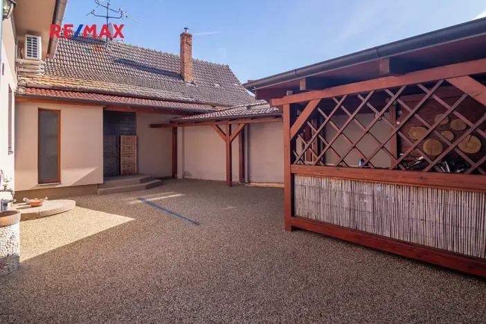 Prodej rodinného domu, Břeclav, Nádražní, 158 m2