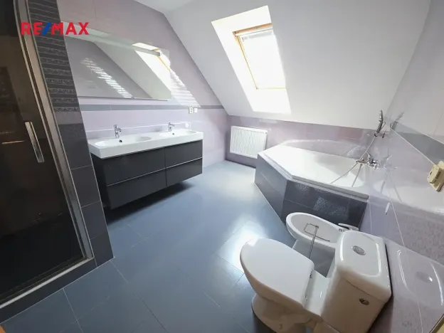 Prodej rodinného domu, Topolany, 169 m2