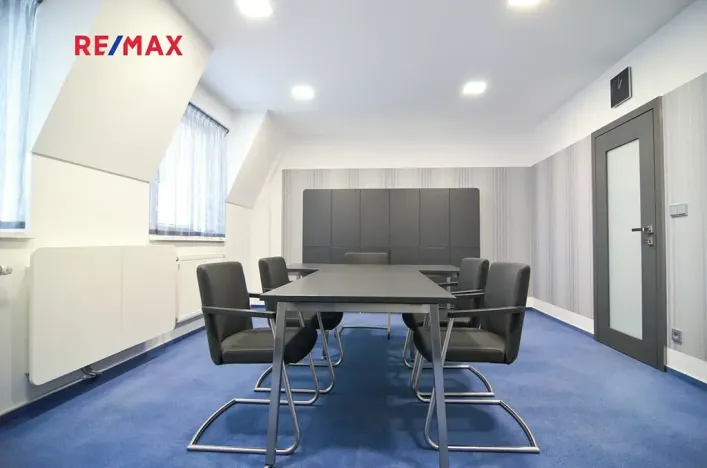 Prodej bytu 3+1, Břeclav, Slovácká, 137 m2