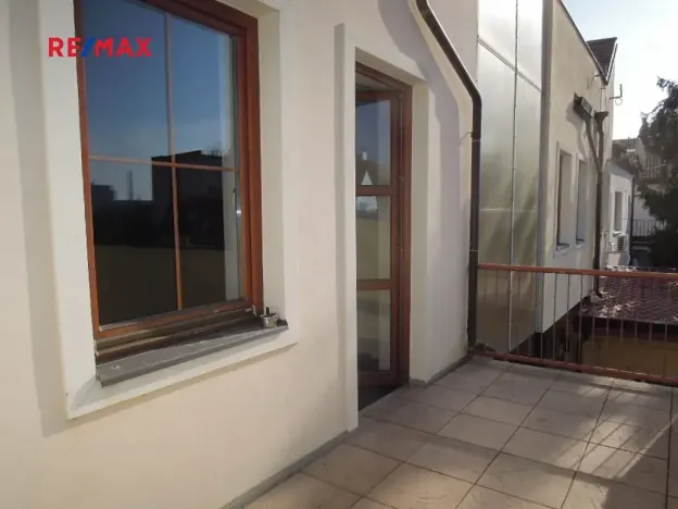 Pronájem kanceláře, Kyjov, 72 m2