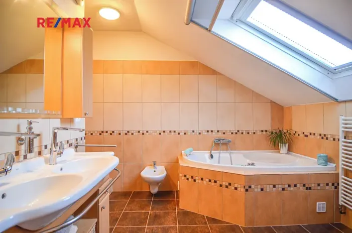 Prodej rodinného domu, Kyjov, Vinohrady, 204 m2