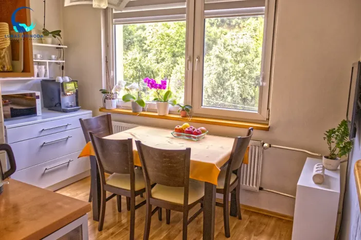 Prodej bytu 3+1, Vsetín, Svornosti, 80 m2