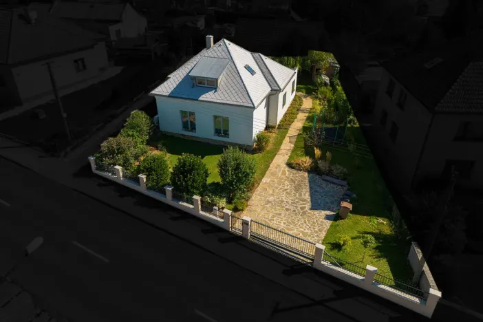 Prodej rodinného domu, Zlín - Kostelec, Lešenská, 200 m2