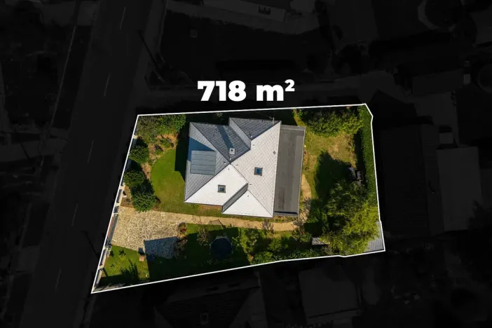 Prodej rodinného domu, Zlín - Kostelec, Lešenská, 200 m2