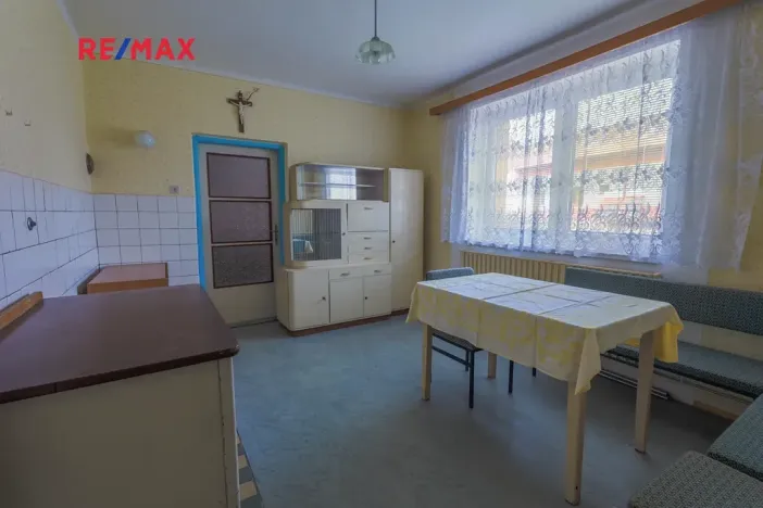 Prodej rodinného domu, Louka, 210 m2