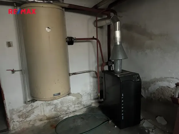 Prodej rodinného domu, Lipov, 180 m2