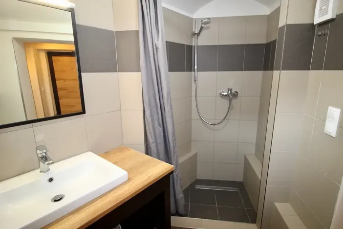 Prodej bytu 1+kk, Praha - Hlubočepy, Pod Žvahovem, 28 m2