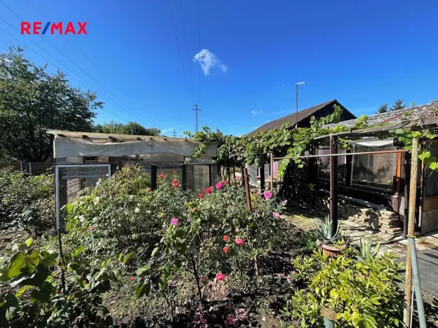 Prodej zahrady, Břeclav, 288 m2