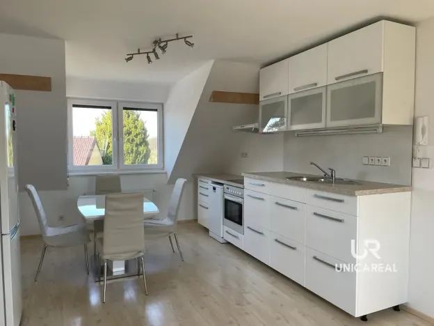 Pronájem rodinného domu, Kobylnice, 110 m2