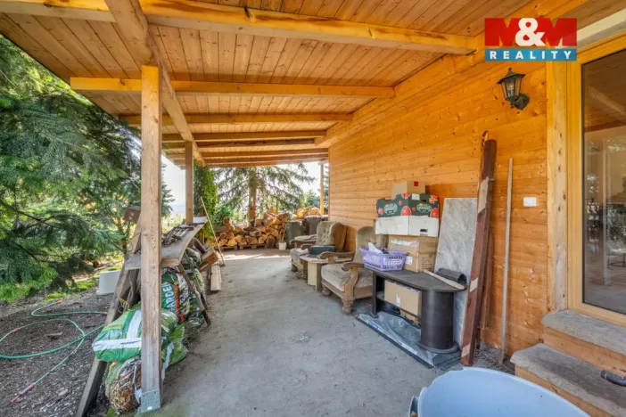 Prodej rodinného domu, Líský, 240 m2