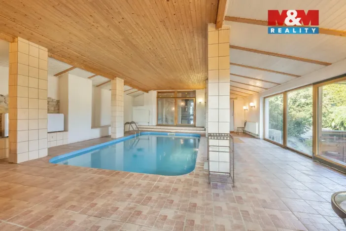 Prodej rodinného domu, Líský, 240 m2