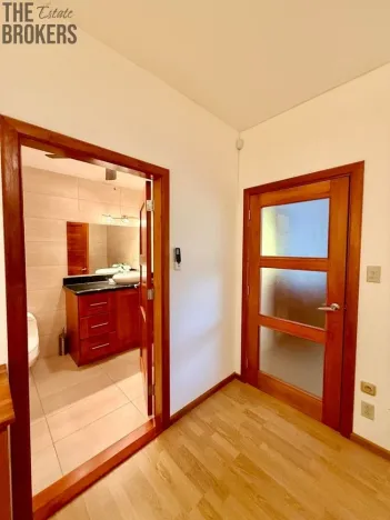 Prodej bytu 3+kk, Coxen Hole, Roatán, Honduras, 111 m2