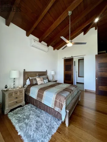 Prodej rodinného domu, Coxen Hole, Roatán, Honduras, 371 m2