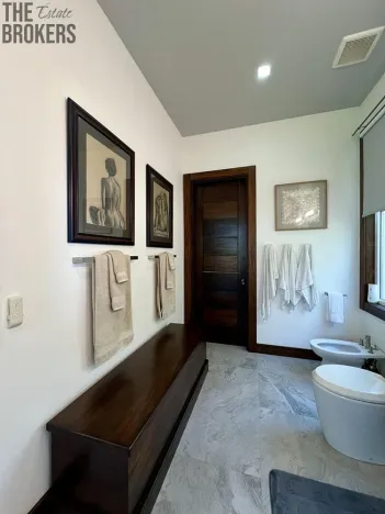 Prodej rodinného domu, Coxen Hole, Roatán, Honduras, 371 m2