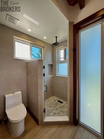 Prodej rodinného domu, Coxen Hole, Roatán, Honduras, 238 m2