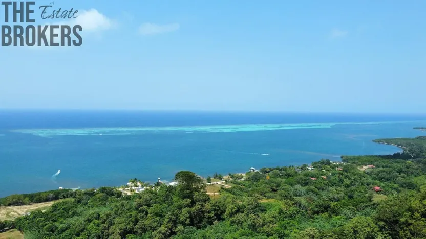 Prodej pozemku, Coxen Hole, Roatán, Honduras, 821 m2