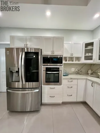 Prodej rodinného domu, Coxen Hole, Roatán, Honduras, 245 m2