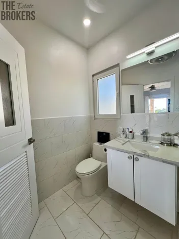 Prodej rodinného domu, Coxen Hole, Roatán, Honduras, 245 m2