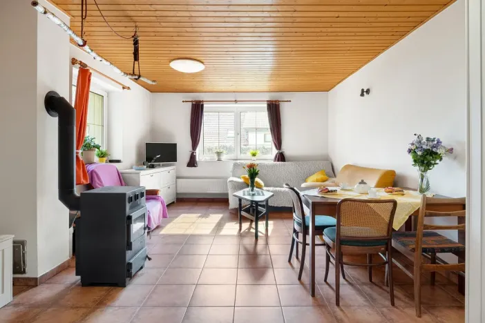 Prodej rodinného domu, Uhy, 98 m2